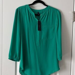 NYDJ Mint Green Blouse NWT Size M